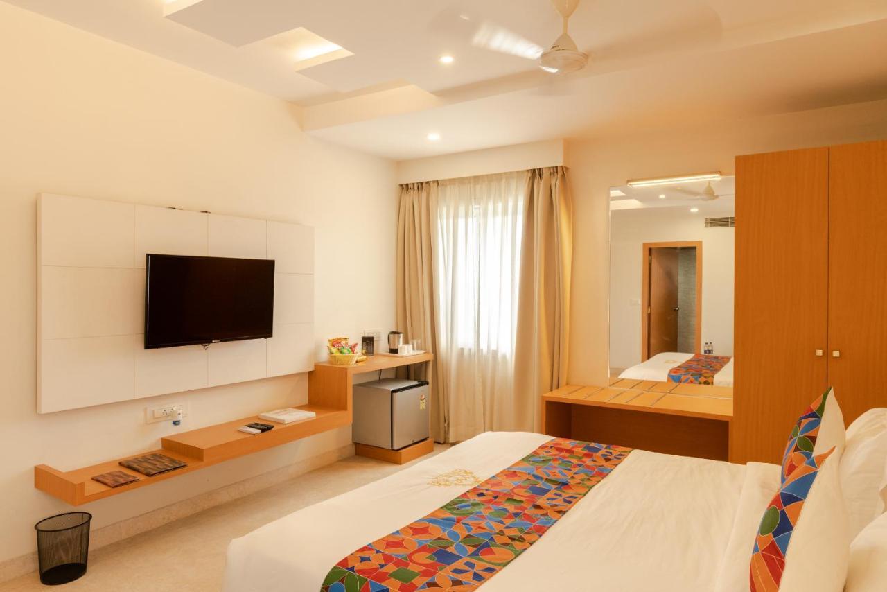 Kvr Capitol Suites Vijayawāda Εξωτερικό φωτογραφία
