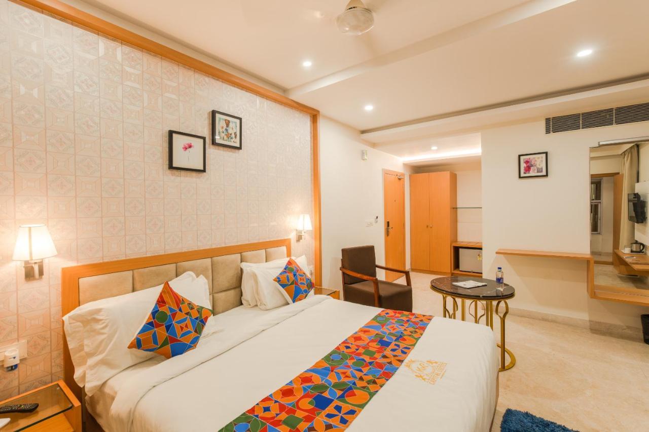 Kvr Capitol Suites Vijayawāda Εξωτερικό φωτογραφία